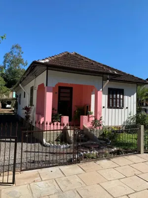 Image of CASA TREIN - há 20 minutos do centro de Gramado