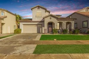Image of San Michelle Luxury Escape -Mesa