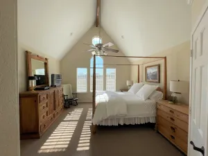 Image of Country Cottage Getaway, Close to Wedding Venues