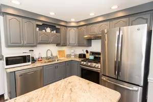 Image of Paradise in Schaumburg