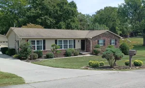 Image of Discover Maryville charm near University of Tennessee