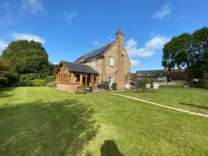 Image of Eco-friendly Dorset cottage with spa set in heart of countryside