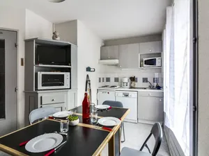 Image of Appartement 6 pers avec balcon et parking à Barèges - FR-1-403-20