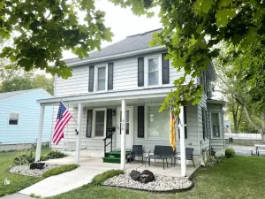 Image of Home in Clear Lake