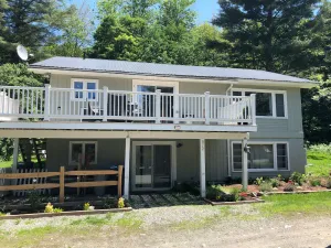 Image of 3BR Apartment in beautiful Waitsfield close to skiing, shopping, dining, hiking