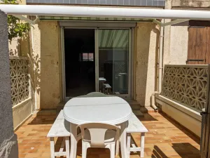 Image of Villa T3 climatisée, 57m², 5/6 pers, proche plage, rénovée, terrasse, parking, quartier animé - FR-1-797-48