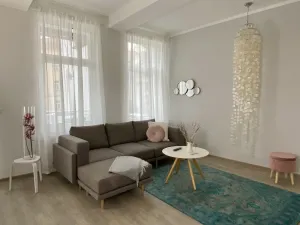 Image of discovAIR - Eisenach Karl14 - Vollausgestattete Apartments mit Netflix in der Fussgängerzone