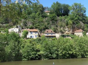 Image of Beautiful detached Quercy house facing the beach at Saint Cirq Lapopie
