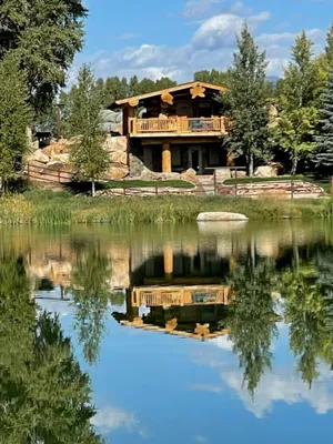 Image of Private, Romantic Honeymoon\/Anniversary Cabin Retreat with Pond and River Access