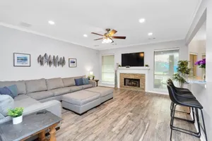 Image of 6-Bedroom Hideaway, Pool: 25 Min to Downtown HT