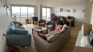 Image of Large family apartment facing the sea with south terrace