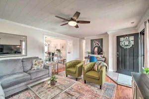 Image of Chic Bentonville Abode Close to Bike Trails!