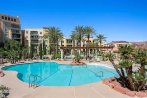 Image of Elegant 2BR | Pool, Lake Views | Remodeled June 24