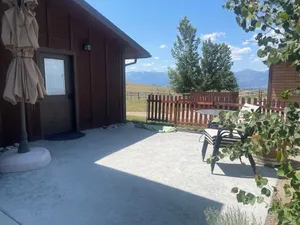 Image of Apartment on Private Small Ranch - Sapphire Mtns