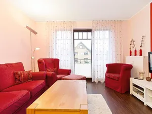 Image of Pretty corner apartment on the Baltic Sea with two balconies and sauna in the complex - vacation rooms by the sea