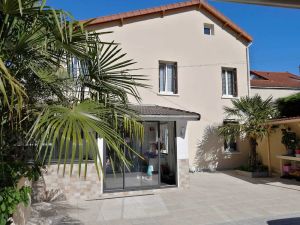 Image of Spacious, bright house for optimum comfort near Paris