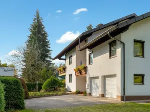 Image of Cosy apartment for 4 people with WIFI, TV, terrace, pets allowed and parking