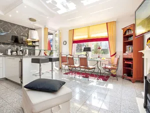 Image of Villa A Cappella - WG 1 "Gelbe Orchidee"