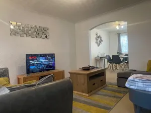 Image of Comfy letchworth Apartment by Leecroft Stays