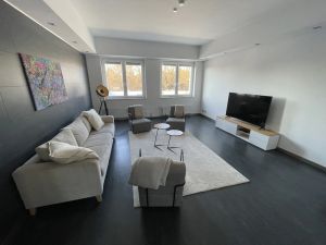 Image of DesignLoft for 8 I AppleTV l NTFLX I 65 \"TV l 150sqm