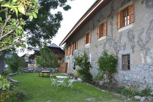 Image of Spacious renovated apartment in an old sheepfold. Nice village