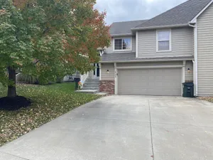Image of You'll Enjoy this Quiet - Spacious - Comfortable Home