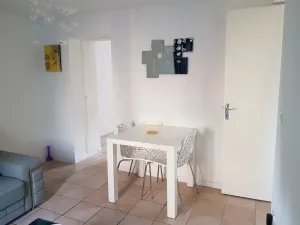 Image of Modern roanne apartment