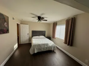Image of Charming 1-bedroom in a community style house close to Stanford, F3ceb00k
