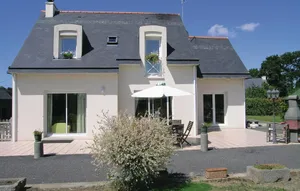 Image of Awesome Apartment In Roz-Landrieux