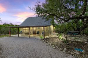 Image of Cottage in the heart of Concan surrounded by nature & less than 5-minute drive to THE Frio River