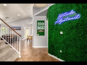 Image of Great location with King Suite, Game Room, HEATED Pool, and Putting Green!