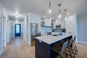 Image of New Condo with Waterviews!