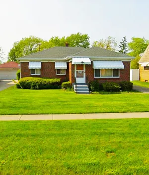 Image of Private Buffalo Suburban Family Home Near Niagara Falls