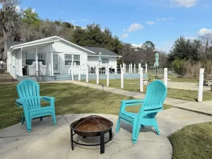 Image of Lovely, Quaint Home on the Beautiful 822 Acre Hampton Lake