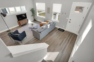Image of Modern & Spacious Downtown Master Suite Palace!