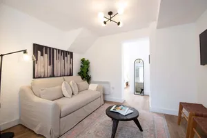 Image of Beautiful new Grosvenor Street Apartment