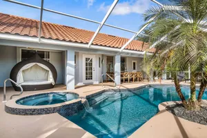 Image of \/\\ Amazing Location\/\\ 10 mins away from beach and Mercato\/ New Diamond in Naples