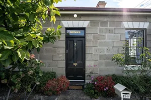 Image of Berwick Cottage and Studio