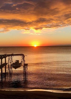 Image of Lakefront Beach House - Lake Huron private beach!