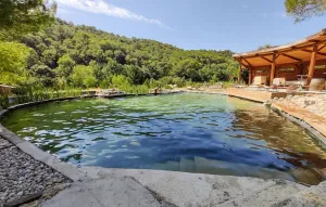 Image of Stunning Home In Uchaux