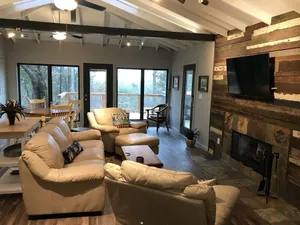 Image of Lakeview @ Firefly Hideaway Lake Texoma Hot Tub King Bed FirePit Boat Parking