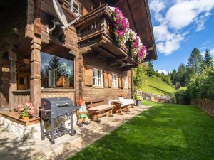 Image of Unique chalet near the Zettersfeld cable car