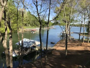 Image of Waterfront Guest House on Beautiful Lake Norman