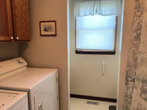 Image of Ocean House - duplex -1st level bedroom. Deck, NO LINENS PROVIDED