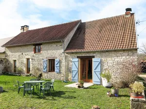 Image of Stunning private villa for 6 guests with TV, terrace and parking
