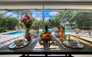 Image of Holiday home with large heated pool - south exposure