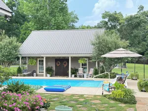 Image of Troy Alabama \"Resort-Style\"