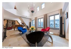 Image of City, Lake and Luxury