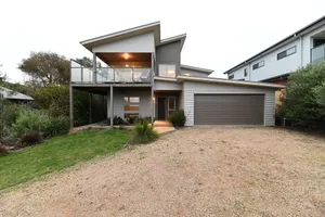 Image of Luxury Waratah Bay Beach House with sweeping views of Wilsons Prom
