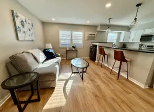 Image of Joslyn Studio Perfect for 1-2